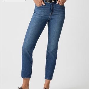 Essential straight jean in all-day stretch